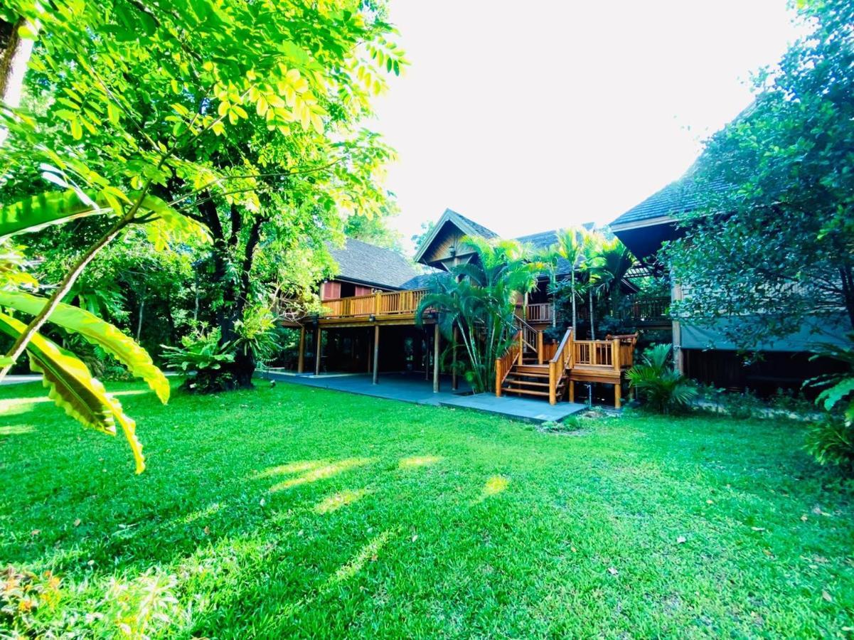Sak-Ka-Ya Hotel Mae Sot Exterior photo